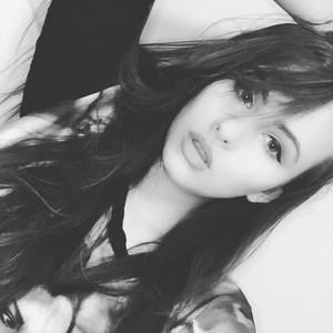 Meet your Posher, Mihaela